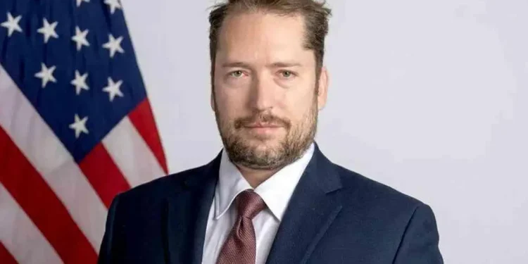 Bolsonaro pede autorização para receber assessor de Trump na prisão