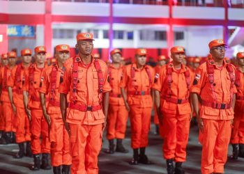 Novos soldados do Corpo de Bombeiros do Amazonas celebram conquista após 10 meses de formação