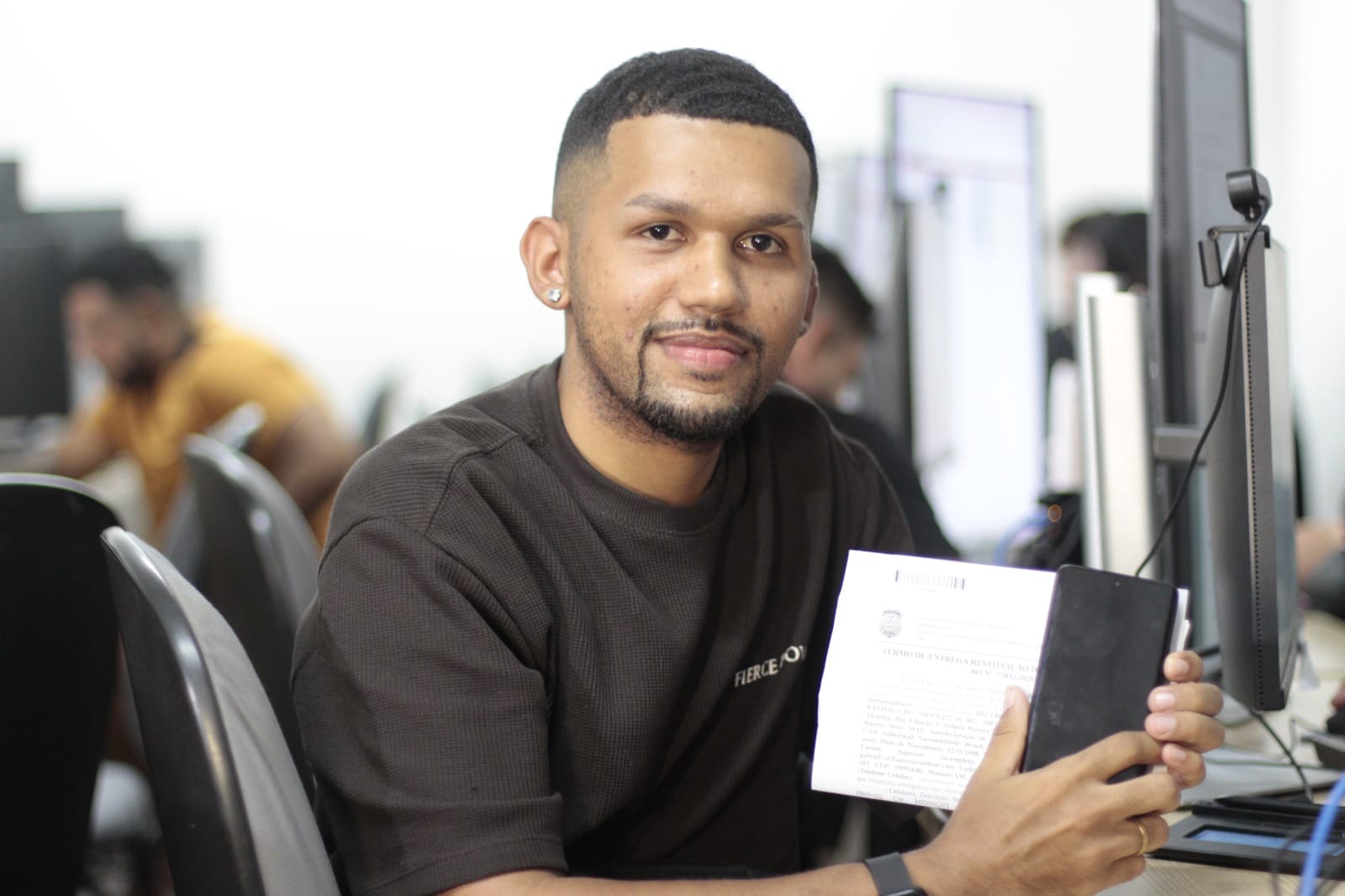 SSP-AM aponta queda nos roubos de celulares e entrega cerca de 300 aparelhos recuperados