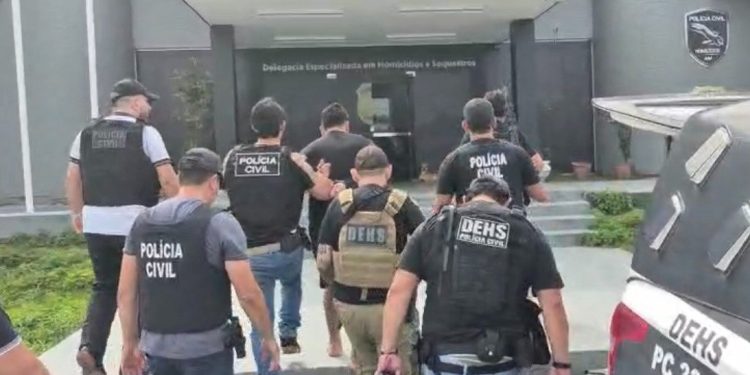 Polícia Civil prende homem foragido por homicídio no bairro Jorge Teixeira