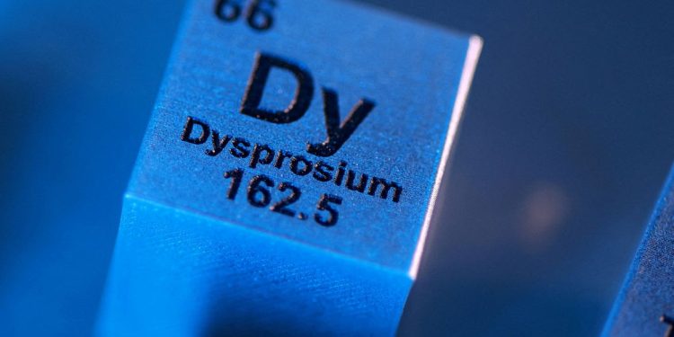 Empresa dos EUA compra mineradora brasileira de terras raras