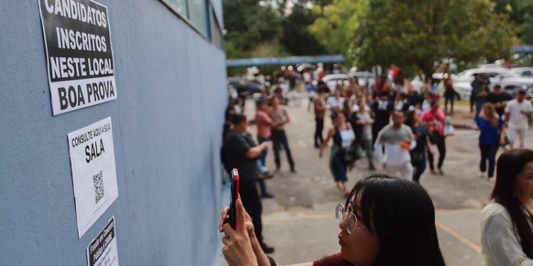 Sema divulga lista de classificados nas provas objetivas do concurso público