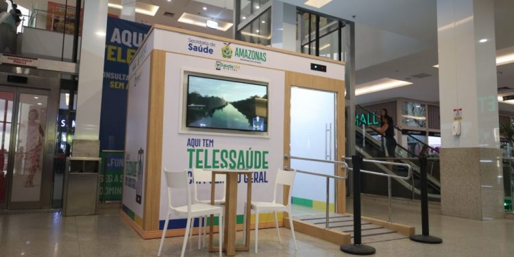 Telessaúde completa um ano com mais de 170 mil atendimentos e uma revolução no acesso a consultas e exames na capital e no interior