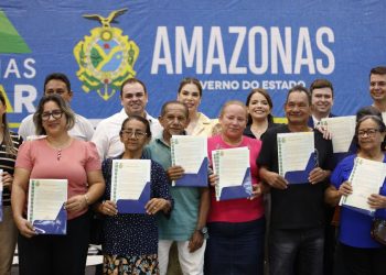 Amazonas Meu Lar: governador interino Roberto Cidade entrega 500 títulos definitivos e amplia regularização fundiária para mais de 22 mil famílias