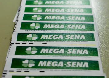 Mega-Sena acumula novamente e prêmio principal vai para R$ 130 milhões