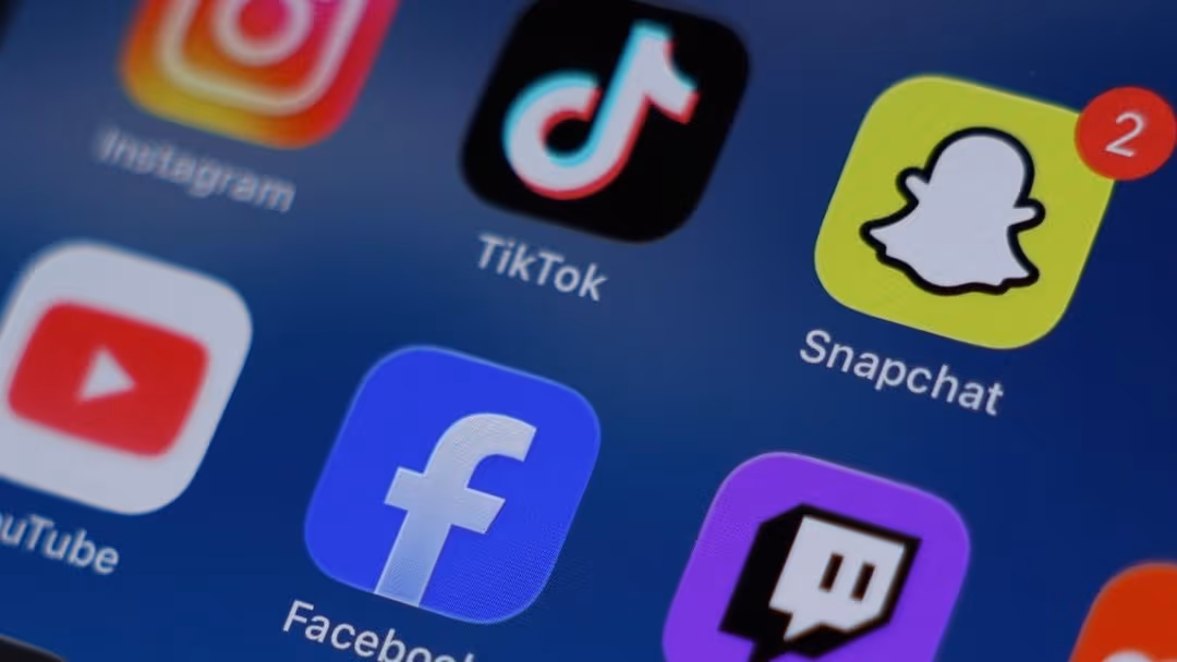 Noruega quer proibir redes sociais para menores de 16 anos