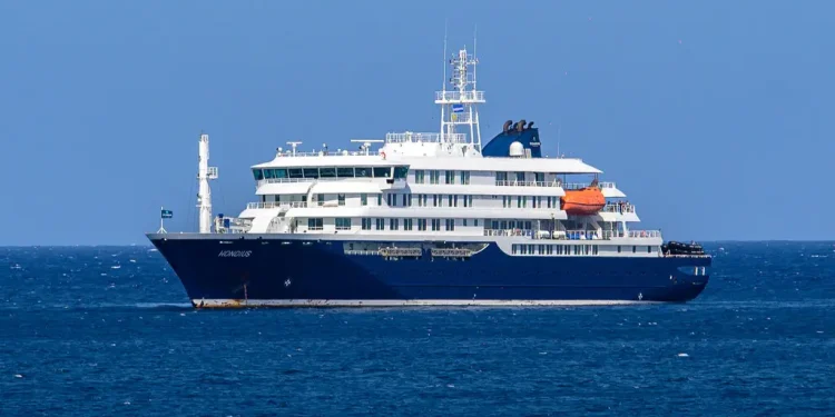 Hantavírus: OMS suspeita de rara transmissão entre humanos em navio