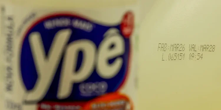 Ypê orienta consumidores a não usar nem descartar produtos de lote 1