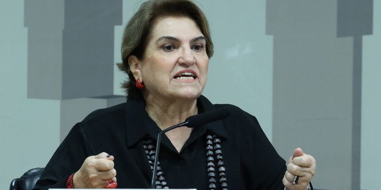 Com fim da escala 6x1, mulher tem mais acesso a trabalho, diz ministra