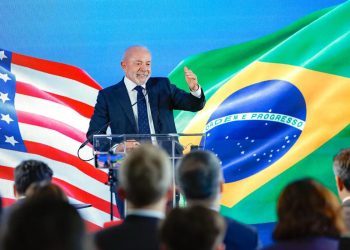 Lula e Trump orientam ministros a resolverem tarifas em 30 dias
