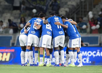 Cruzeiro pode avançar na Libertadores até com derrota; confira escalações