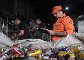 CIF fiscaliza estabelecimentos de sucatas na zona sul de Manaus