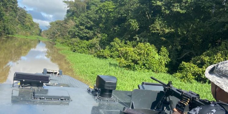 Forças de Segurança do Amazonas enviam mais de 100 policiais para reforçar policiamento no interior do estado