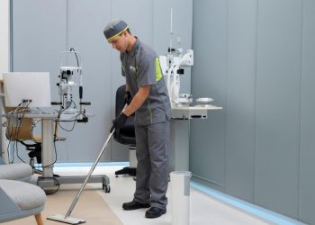 Hospitais podem virar bombas invisíveis sem higienização profissional adequada, alerta especialista