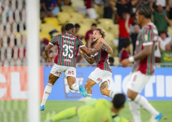 Fluminense avança e Flamengo garante melhor campanha da Libertadores