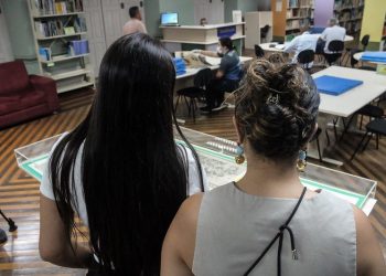 Exposição Memórias da Copa revive conquista do pentacampeonato na Biblioteca Pública do Amazonas