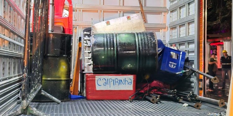 CIF retorna a estabelecimentos fiscalizados e reforça combate a irregularidades no Centro de Manaus