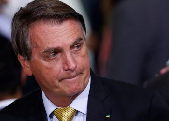 Não houve intuito de descumprir a lei, diz Bolsonaro sobre arma