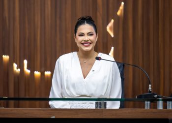 Primeira mulher parintinense deputada estadual, Brena Dianná vai legislar a favor do povo do interior
