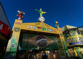 'Ruas da Copa' reúnem torcedores para assistir jogos da Seleção Brasileira de Futebol