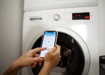 Eletrodomésticos com tecnologias inteligentes ajudam consumidores a reduzir o consumo de energia em casa, afirma especialista