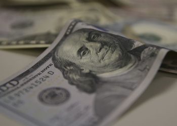 EUA impõem nova tarifa de 12,5% a produtos brasileiros