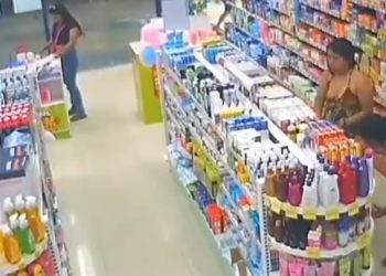Polícia procura mulheres por furto de objetos em farmácia do bairro Flores
