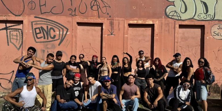 ‘Ruas Cruzadas’ une música, dança e discotecagem em espetáculo no Teatro Amazonas