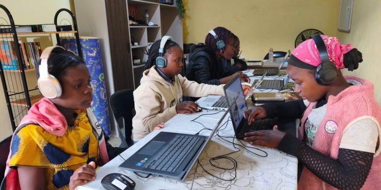 Instituto Descarte Correto realiza primeira formatura internacional e leva inclusão digital da Amazônia para Moçambique