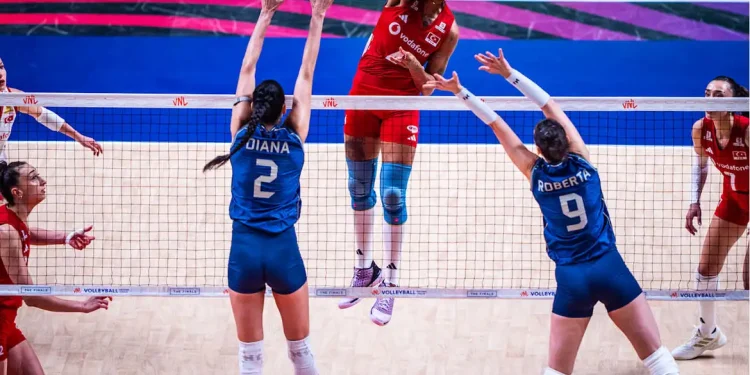 Seleção feminina tropeça pela quinta vez em finais da competição