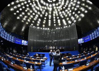 Câmara e Senado farão esforço concentrado antes da eleição