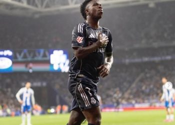 Jornal divulga valores pedidos por Vini Jr. para renovar com o Real Madrid