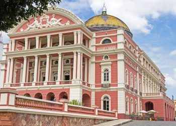 Orquestra de Câmara do Amazonas (OCA) e Orquestra de Violões do Amazonas se encontram em “Brasilidades” no Teatro Amazonas