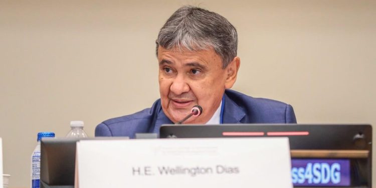Wellington Dias apresenta programa brasileiro de microcrédito e inclusão na ONU