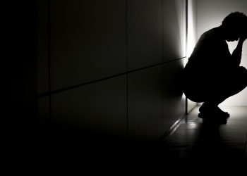Prevenção ao suicídio: profissionais de saúde destacam riscos com bets