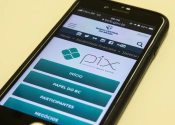Bancos centrais do Brasil e da Europa avaliam interligar Pix com Tips