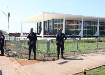 Entenda: STF encerra sessão sem definir casos sobre Moraes e Mendonça