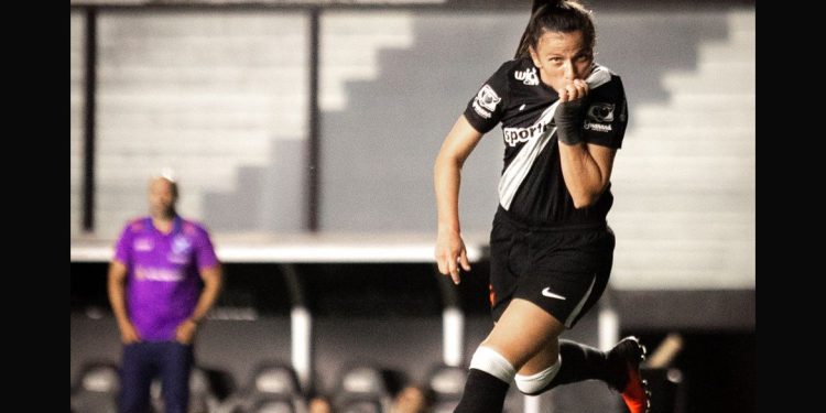 Vasco e Atlético-PI decidem vaga para final do Brasileirão Feminino A2