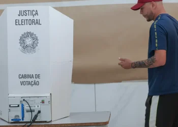 Eleições: abstenção cresce 21,6% e soma 33 milhões de brasileiros