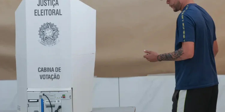 Eleições: abstenção cresce 21,6% e soma 33 milhões de brasileiros