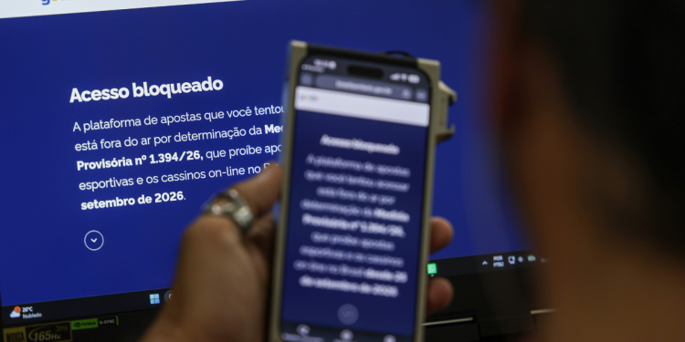 Afastamentos por vício em jogos cresceram 5 vezes em três anos