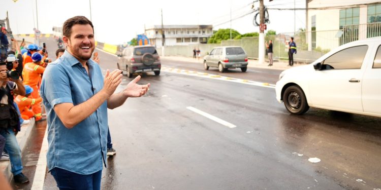 Prefeito Renato Junior completa seis meses de gestão em Manaus