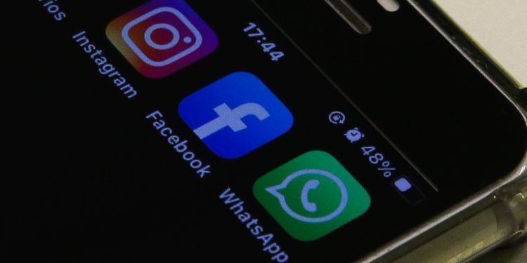 Big techs descumprem regras eleitorais no dia da votação, diz estudo