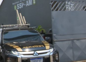 Polícia Federal faz operação na SSP-AM e mira ex-secretário em Manaus
