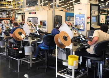 Atividade econômica tem alta de 0,3% em agosto, mostra IBC-Br