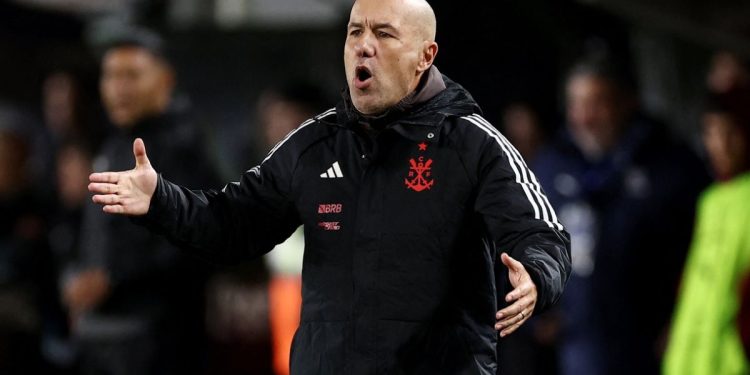 Leonardo Jardim explica falta de finalizações do Flamengo em empate
