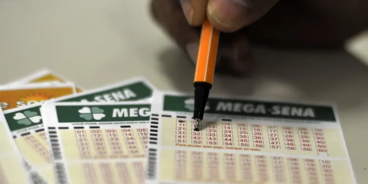 Mega-Sena sorteia prêmio acumulado de R$ 100 milhões nesta quinta