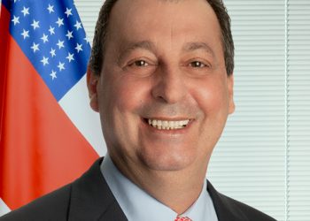 Omar Aziz é eleito governador do Amazonas